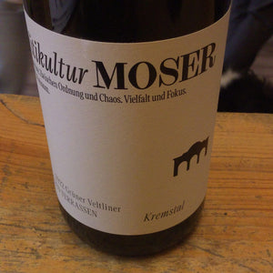 Vitikultur Moser ‘22 Riesling Von den Terrassen