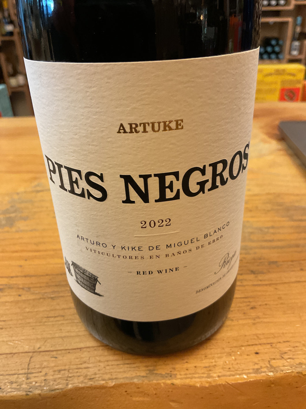 Artuke ‘22 Pies Negro Tinto